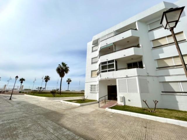 Gatu Valdeplaya 1ª Linea Playa Piscina Parking 3 Dormit 2 Banos, Solo Familias O Grupos Mayores De 25 Anos Apartament